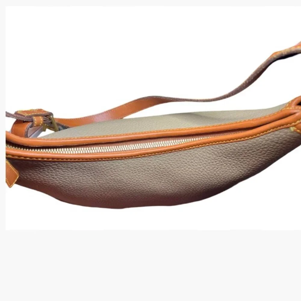 Dooney & Bourke Hobo Shoulder Bag Vintage Light/Med Taupe Pebbled Leather EUC